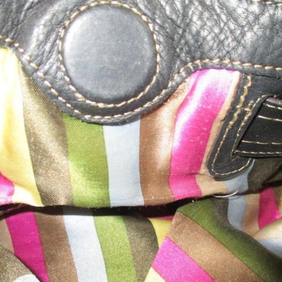 Tignanello Black Pebbled Leather HOBO Shoulder Bag - Picture 7 of 8